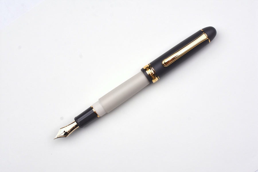 Nagasawa Original PenStyle - Silhouette - Gray/Ivory