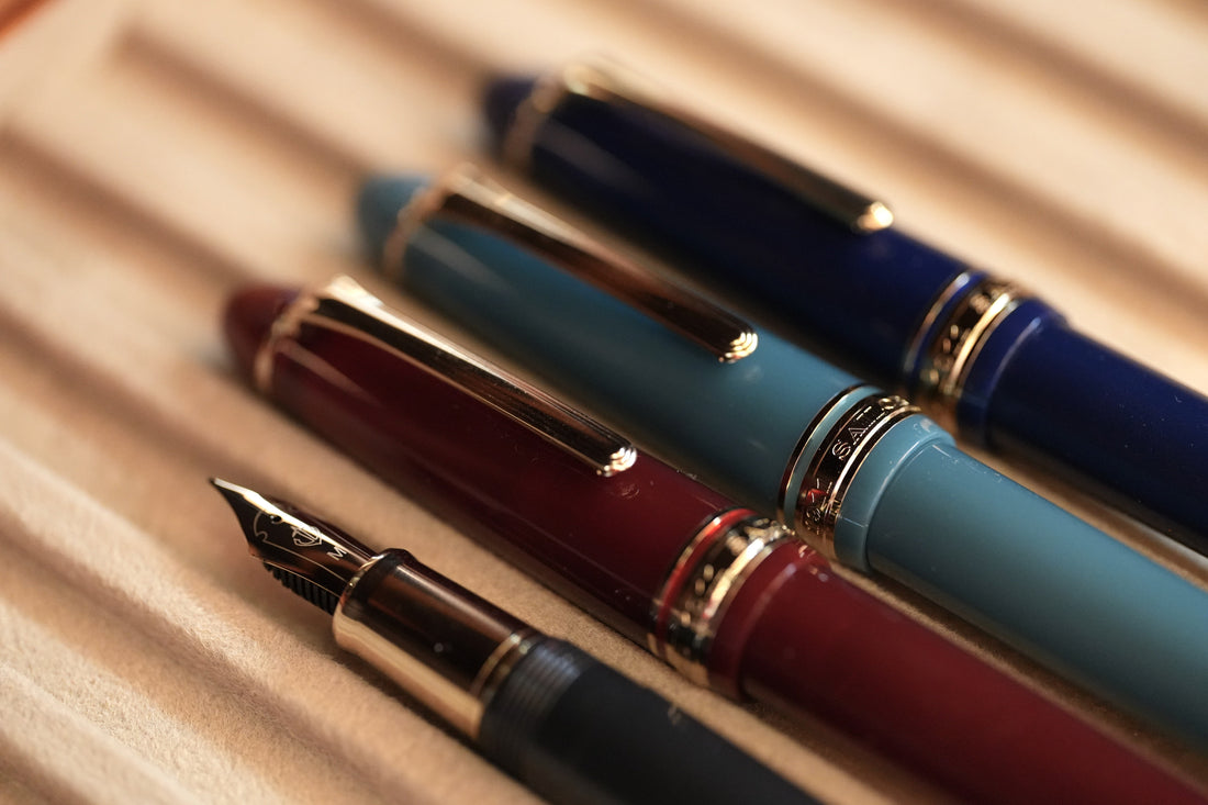 Sailor's New Steel Nib Fountain Pen: 1911 Casual L Stable
