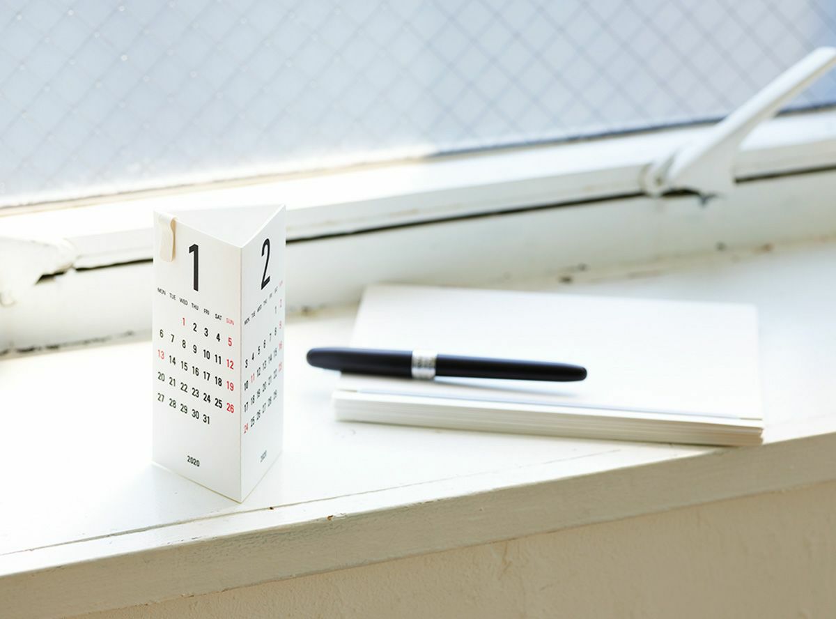 Replug 2026 Replug Triangular Desk Calendar