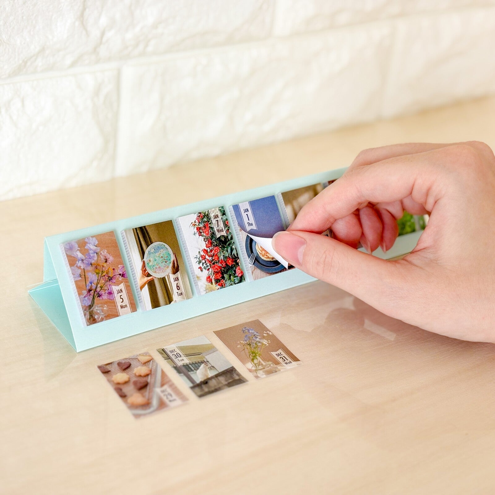 Himekuri Sticky Calendar 2026 - Memory