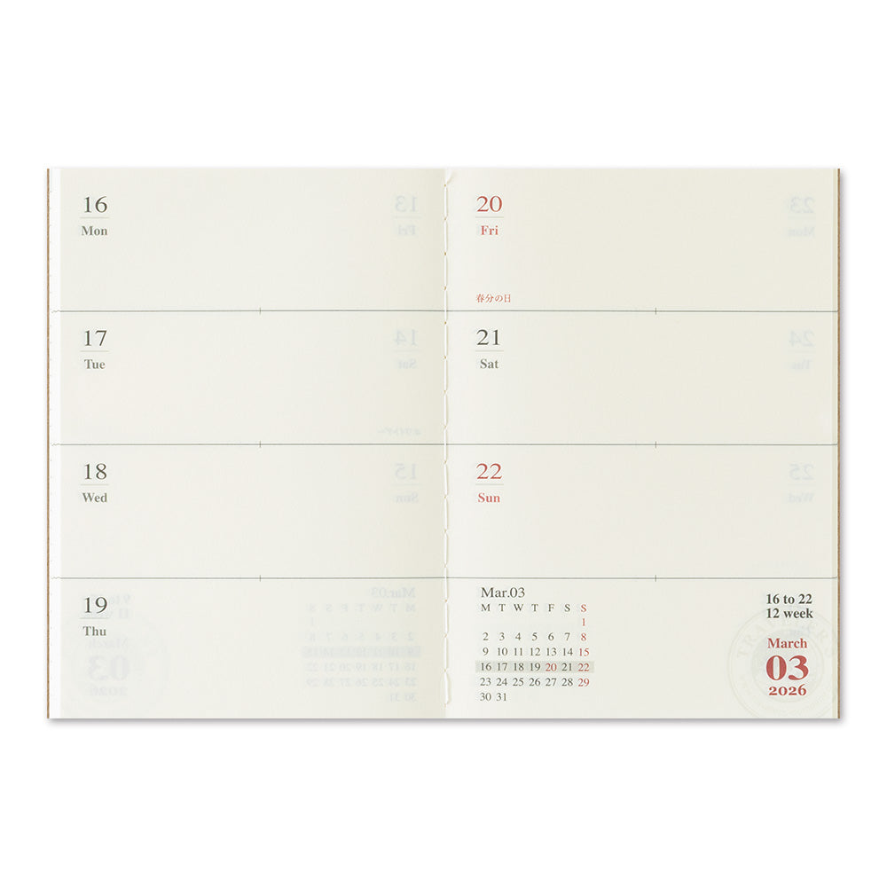 TRAVELER'S Notebook Passport Size 2026 Weekly