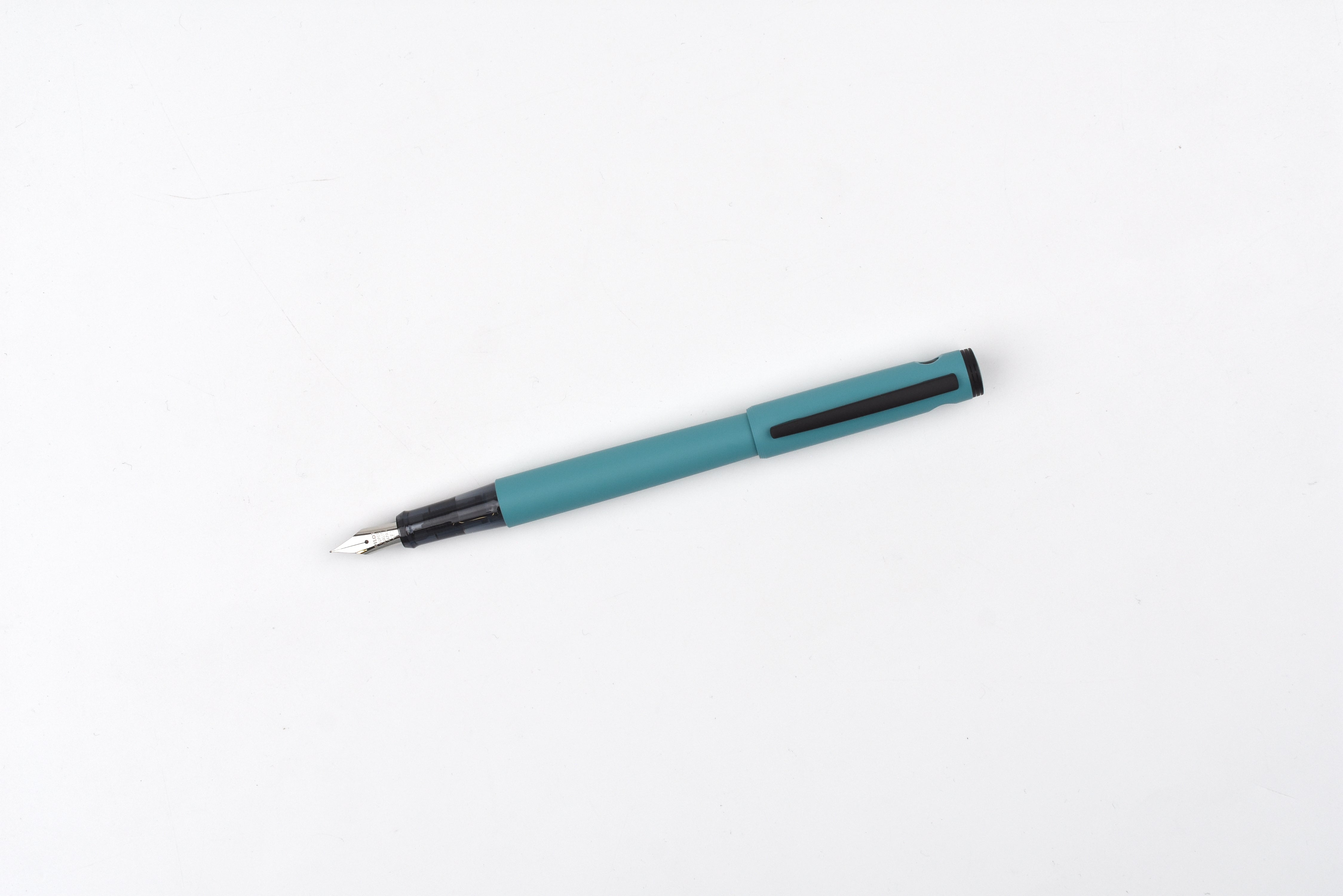 Pilot Explorer Fountain Pen - Matte Turquoise