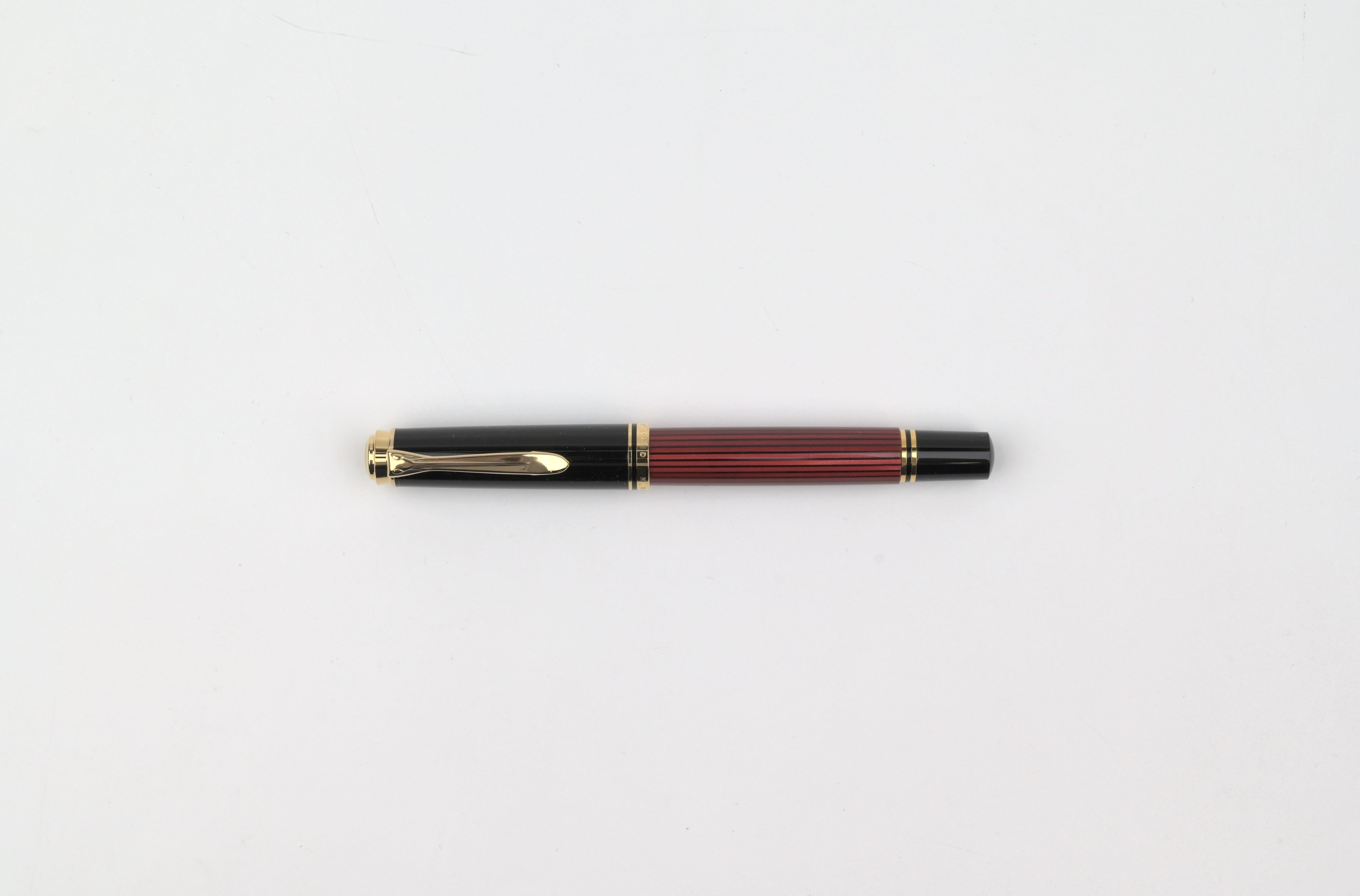 Pelikan M400 Fountain Pen - Souverän - Black-Red