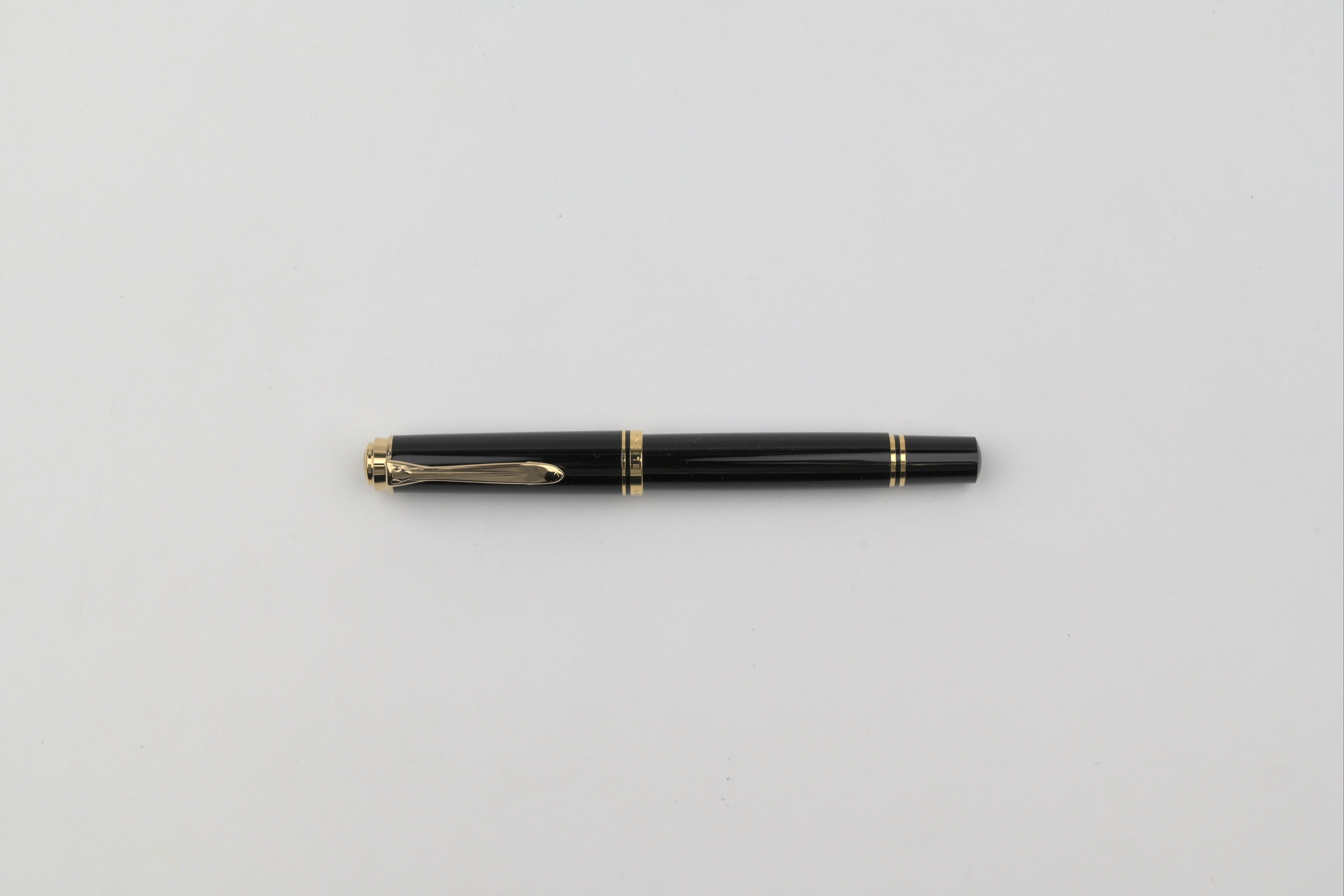 Pelikan M400 Fountain Pen - Souverän - Black