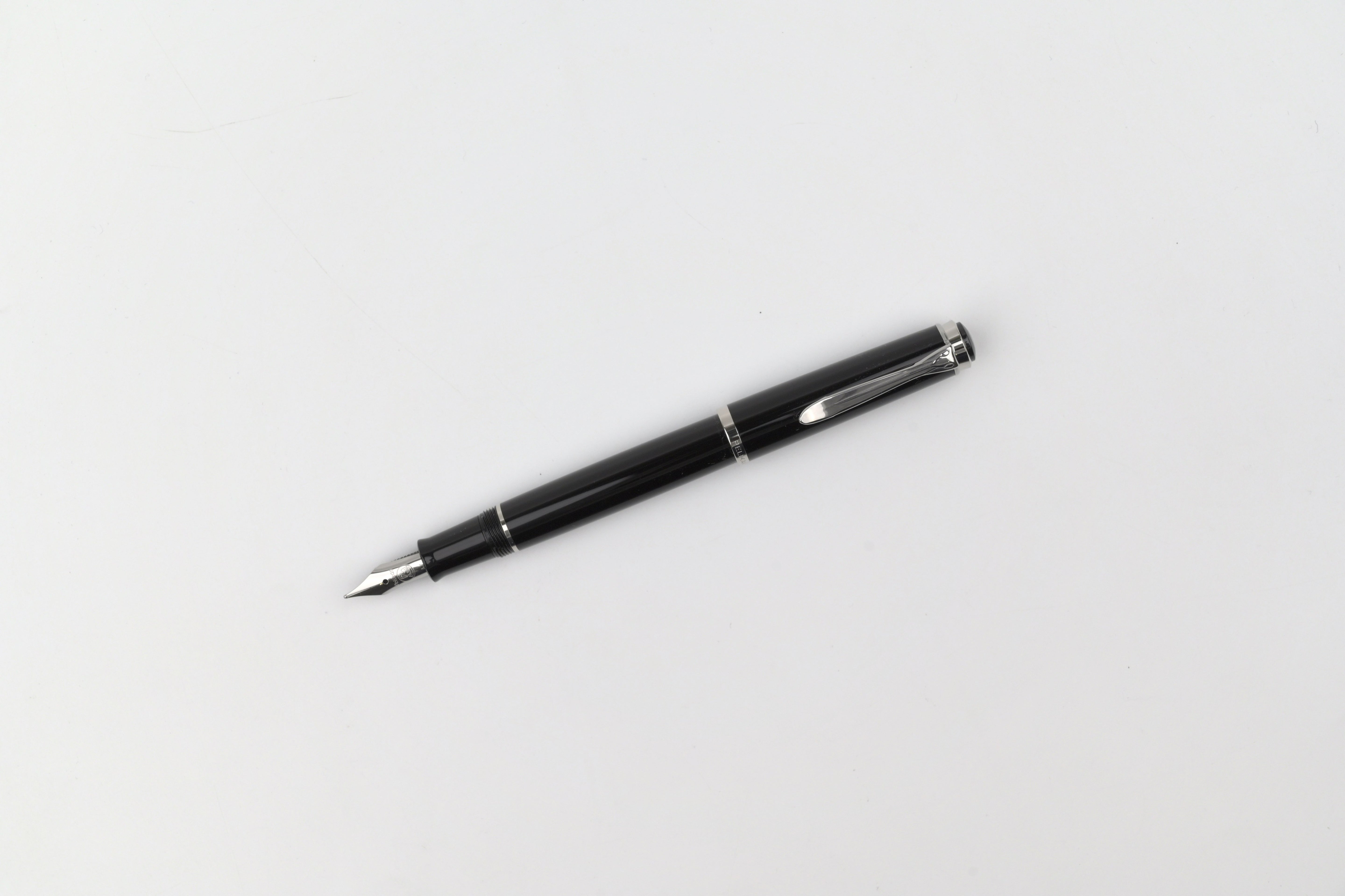 Pelikan P205 Fountain Pen - Classic - Black Silver