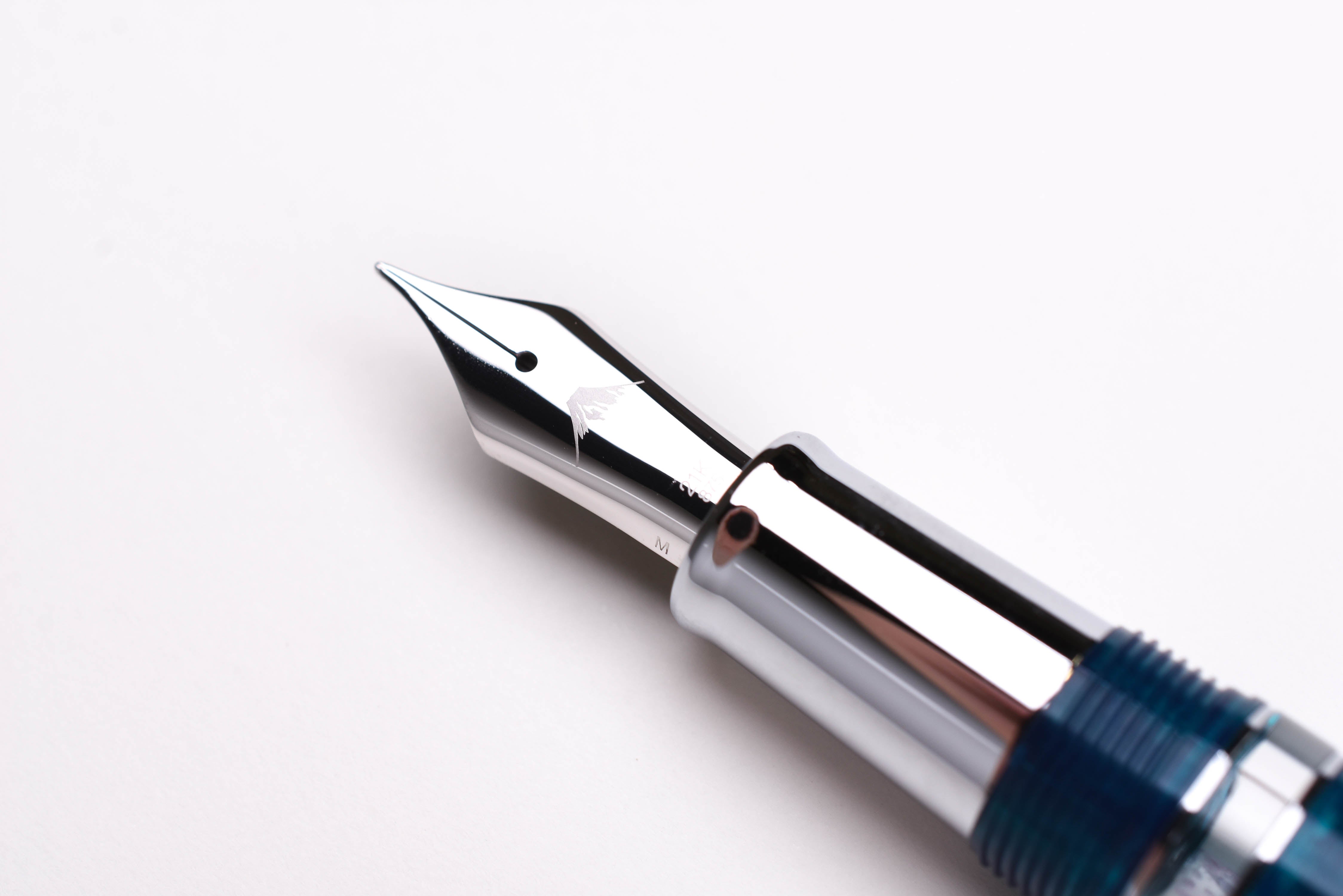 BUNGUBOX Original Large Fountain Pen - Piston - Fujiyama Blue