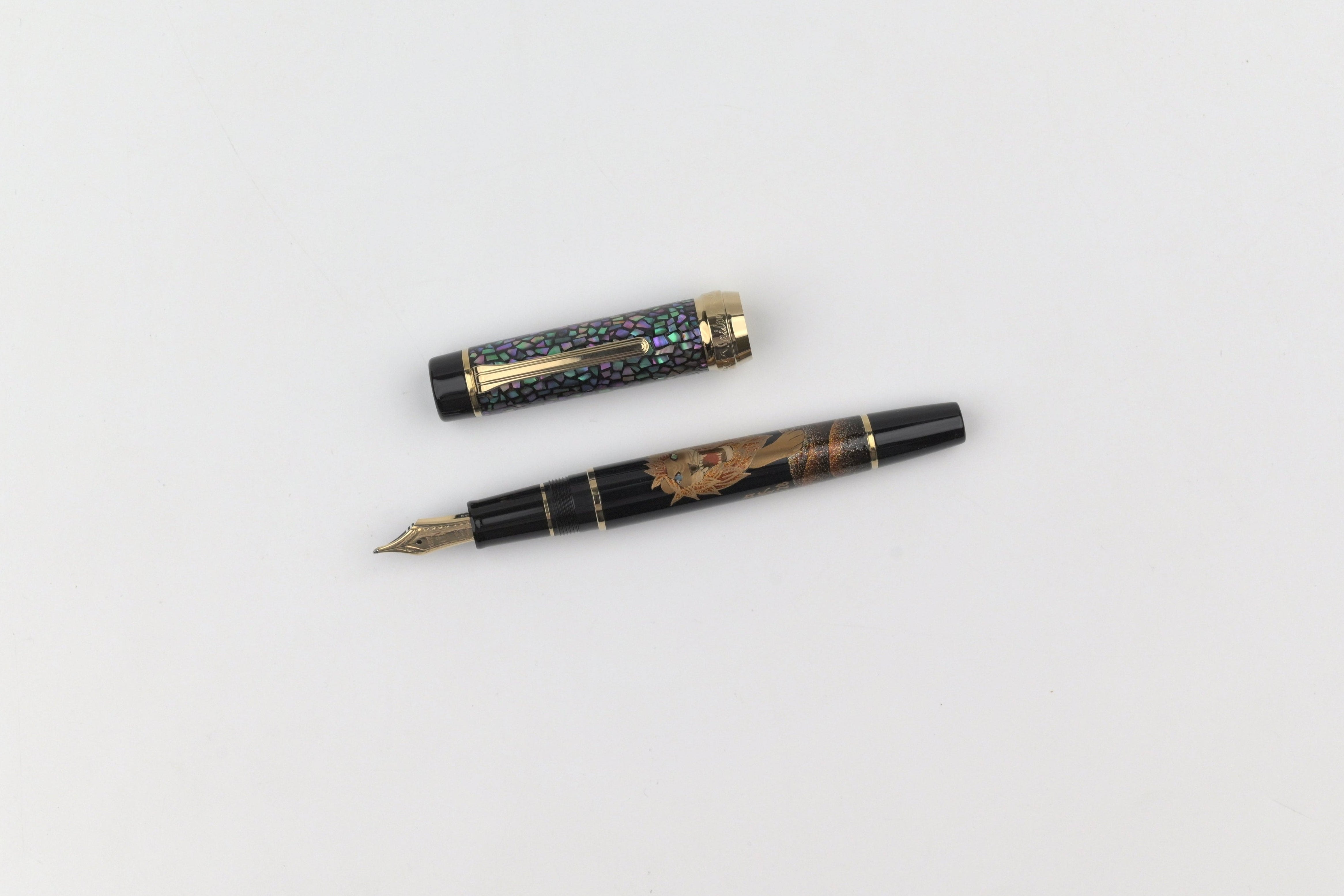Sailor King of Pen Maki-e Fountain Pen - King of the Jungle: Lion - Limited Edition