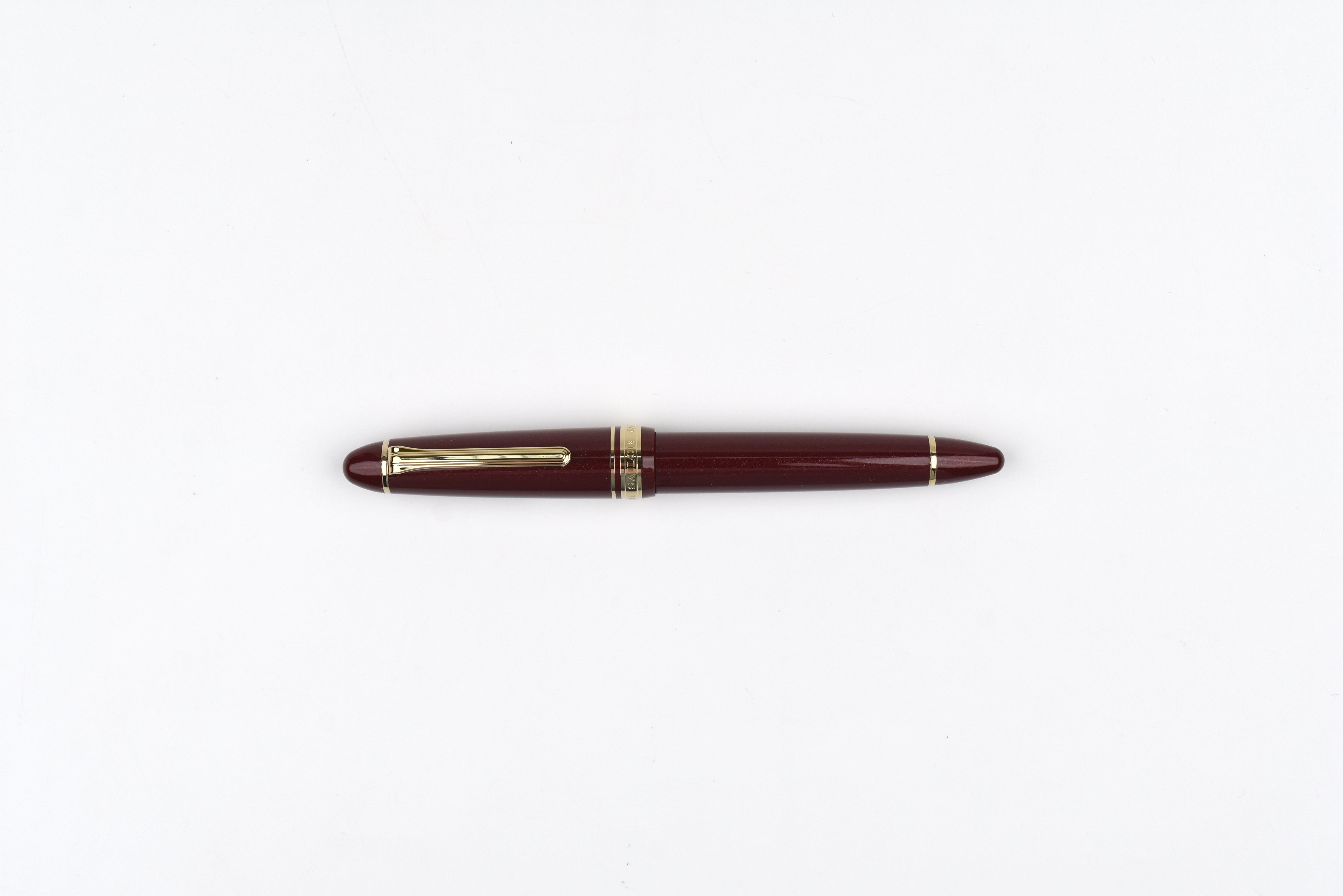 Sailor 1911 Large Fountain Pen - 18K Gold Trim - Shining Red