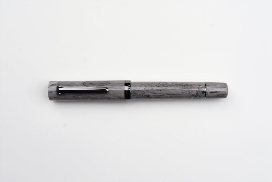 Sailor Luminous Shadow King of Pen Fountain Pen – Fog Gray – Limited Edition