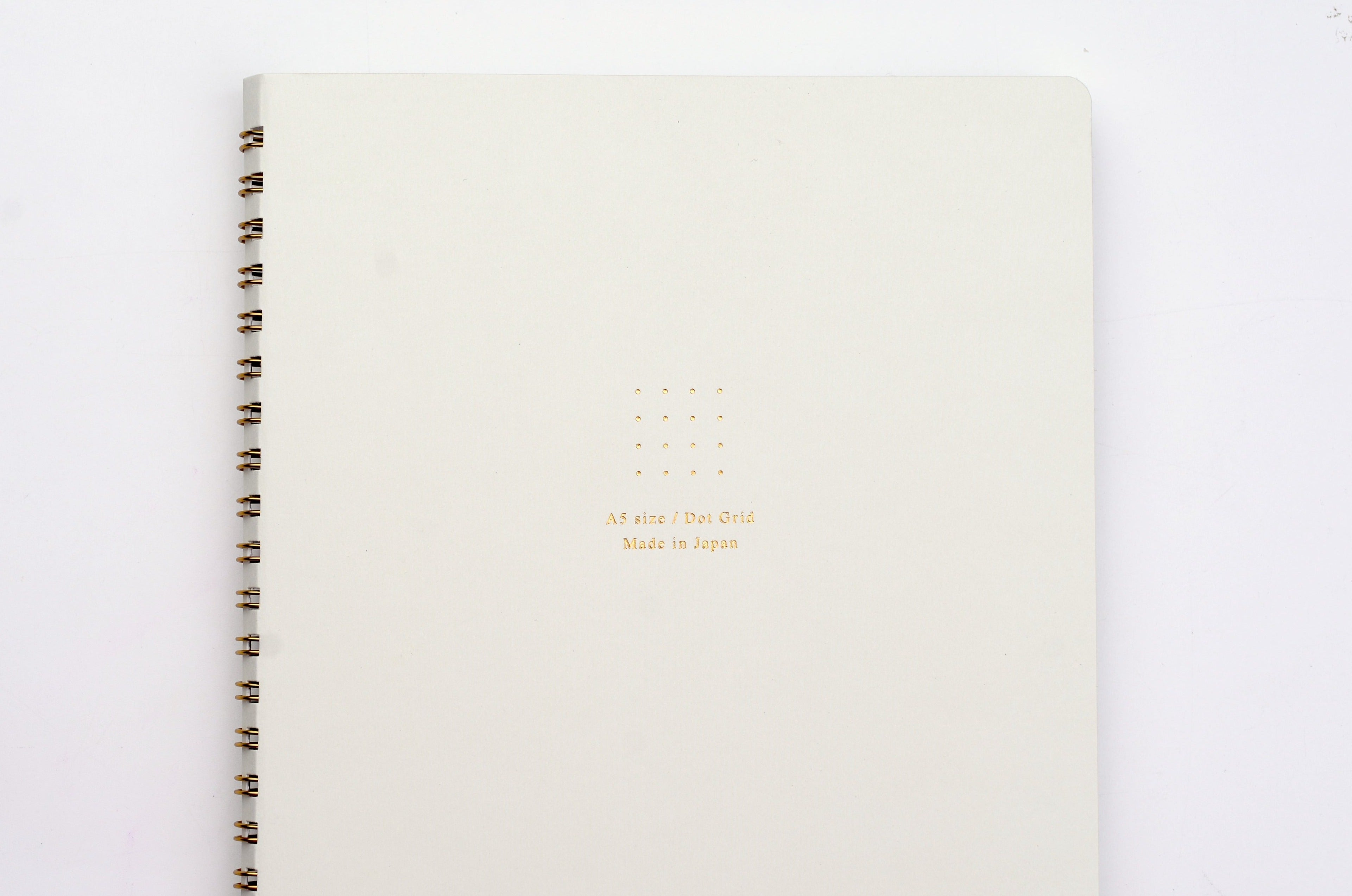 Midori Ring Notebook Soft Color - A5 - Dot Grid - White