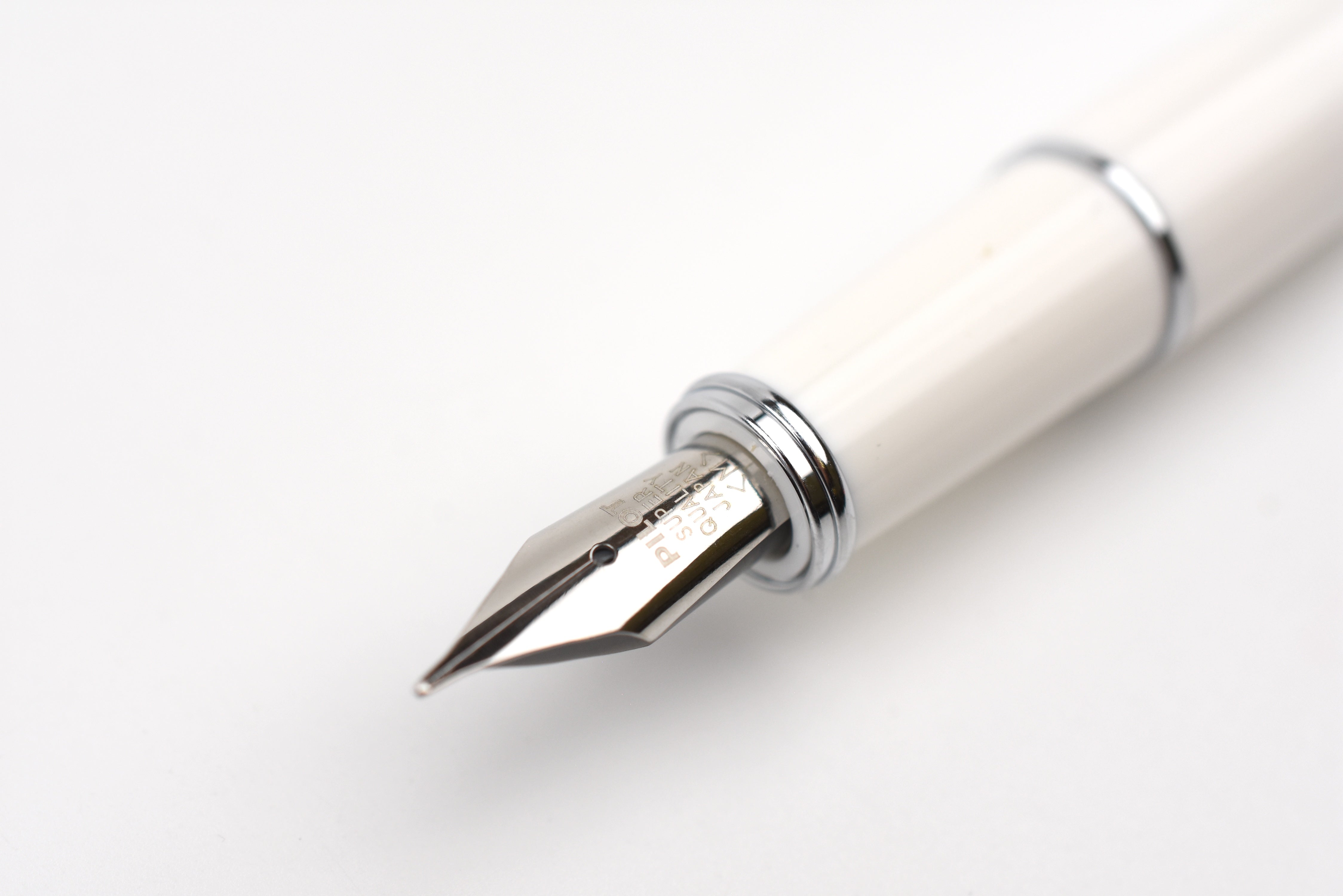 Pilot Prera Fountain Pen - Off White