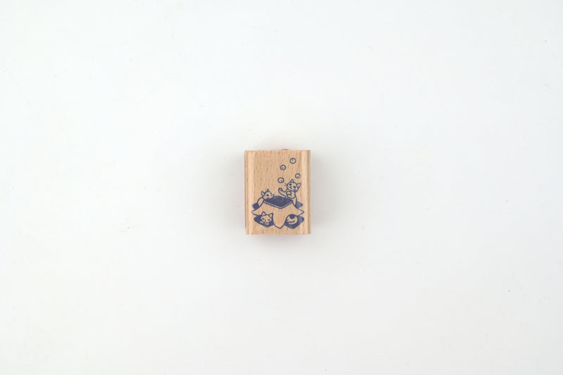Pottering Cat Wooden Stamp - Small - Kotatsu