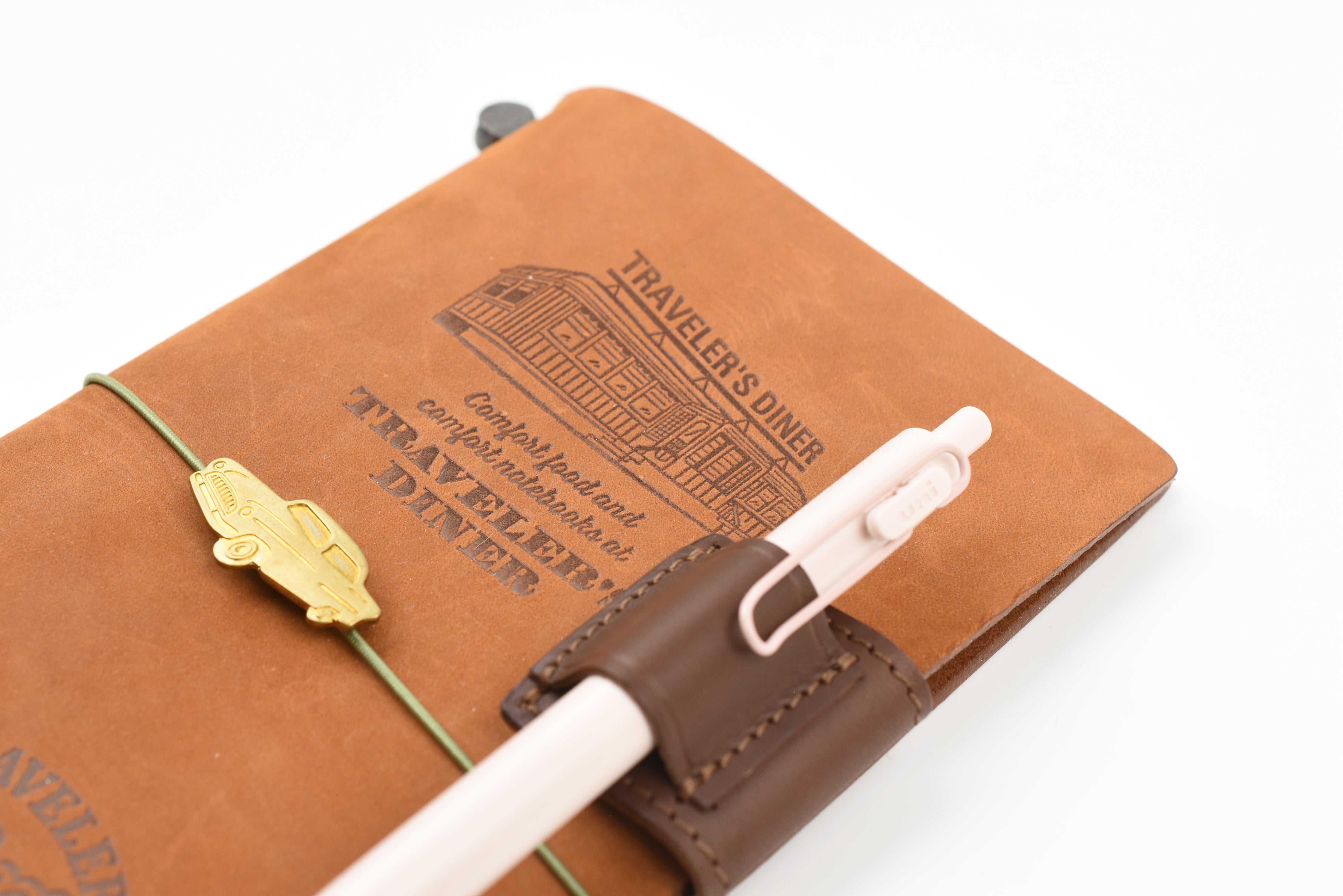 The Superior Labor - Ingrassato Leather - Magnetic Pen Clip