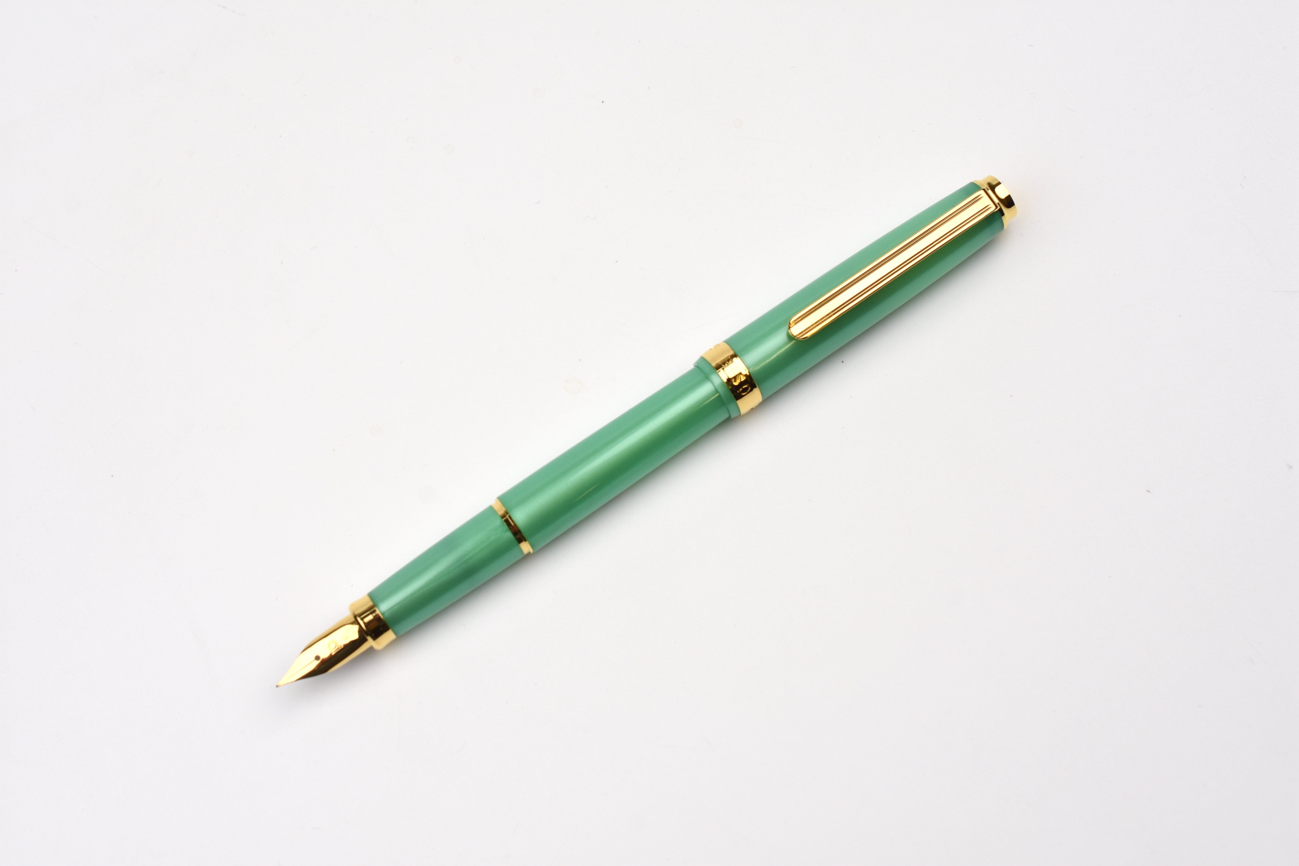 Platinum BISO Fountain Pen - Sparkle Mint Green - Limited Edition