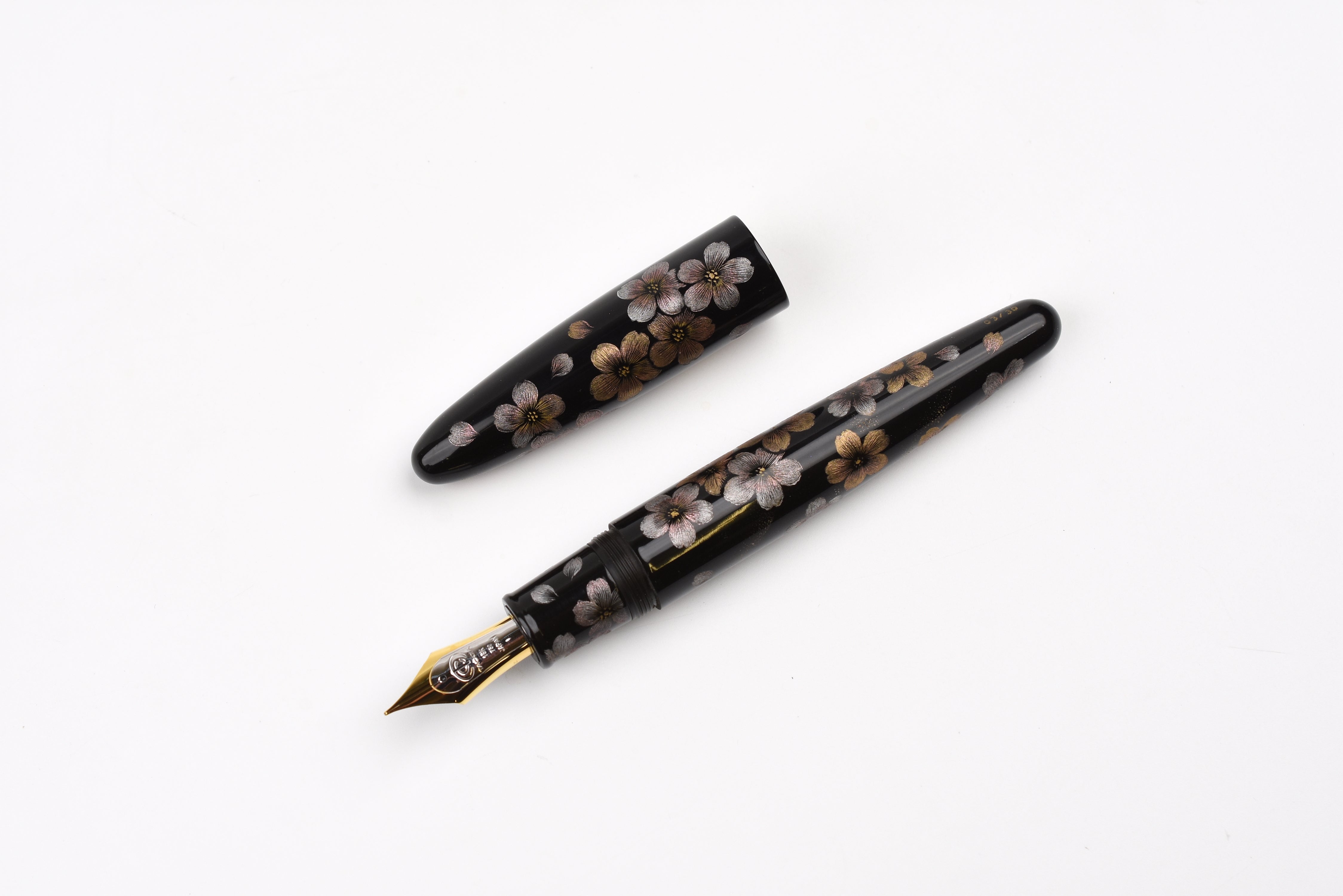 Taccia Empress Fountain Pen - Aka-Fuji & Sakura Chinkin Yozakura (Black Base) - Limited Edition