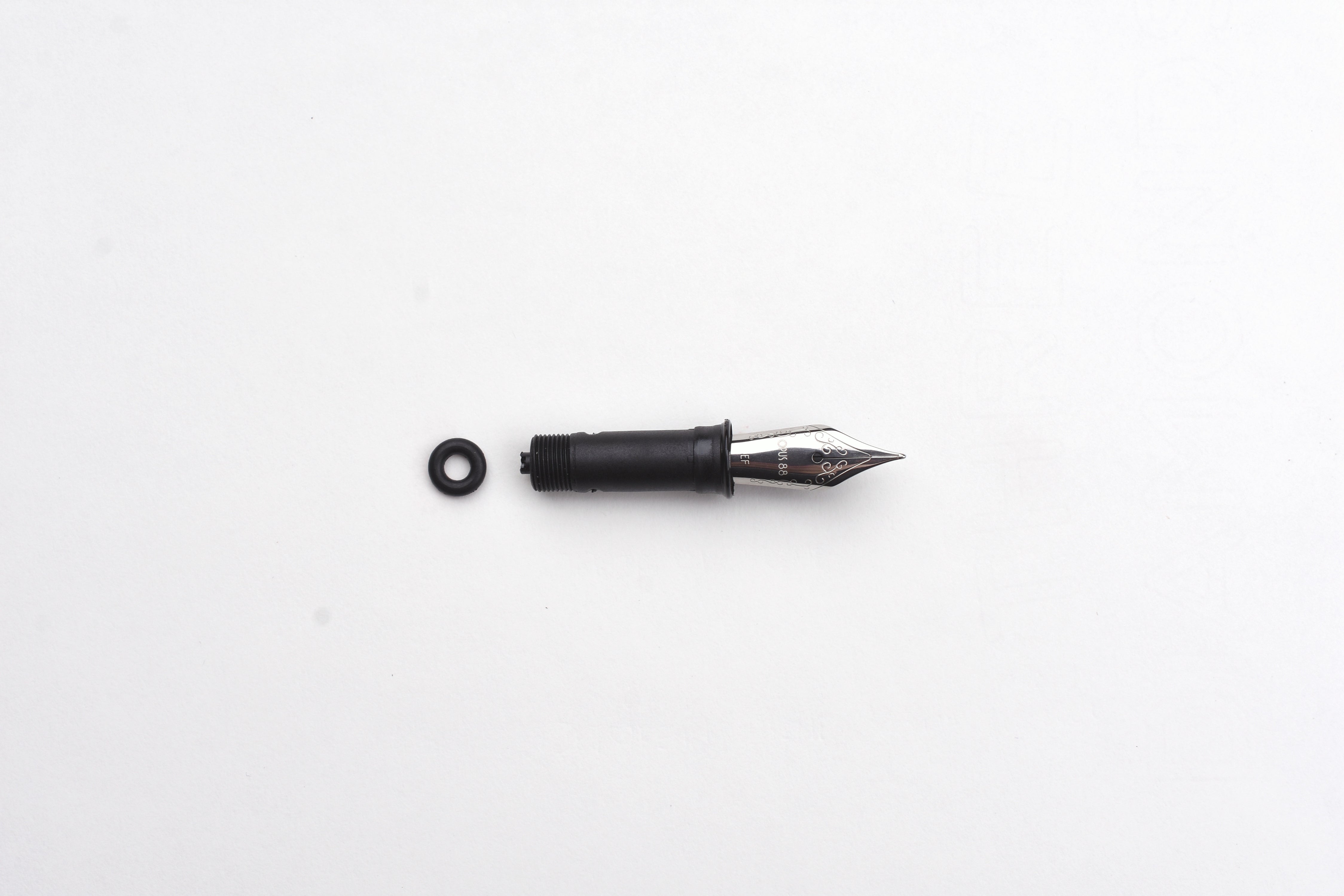 Opus 88 10 Nib section