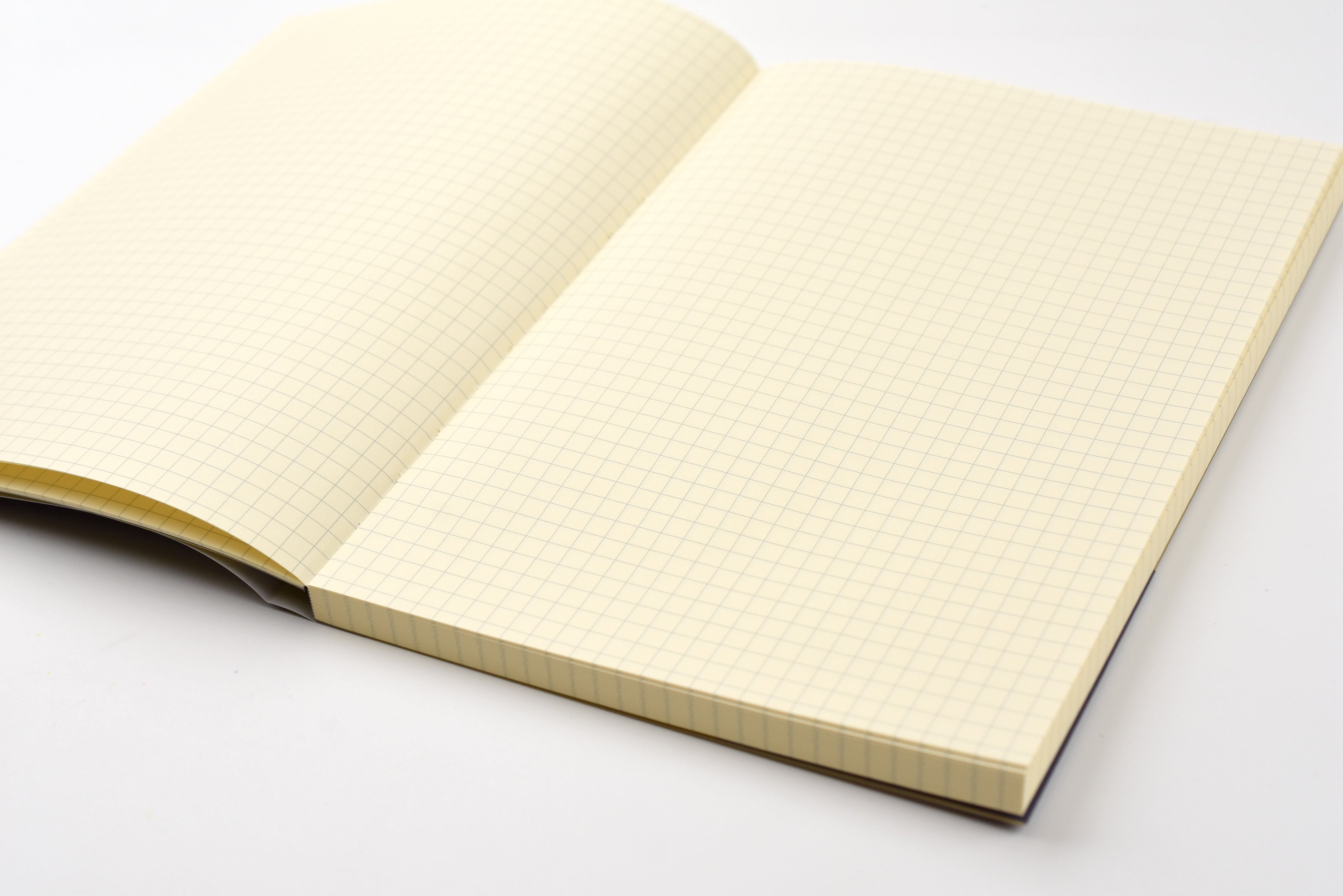 Apica Premium C.D. Notebook - A5 - Grid - Cream