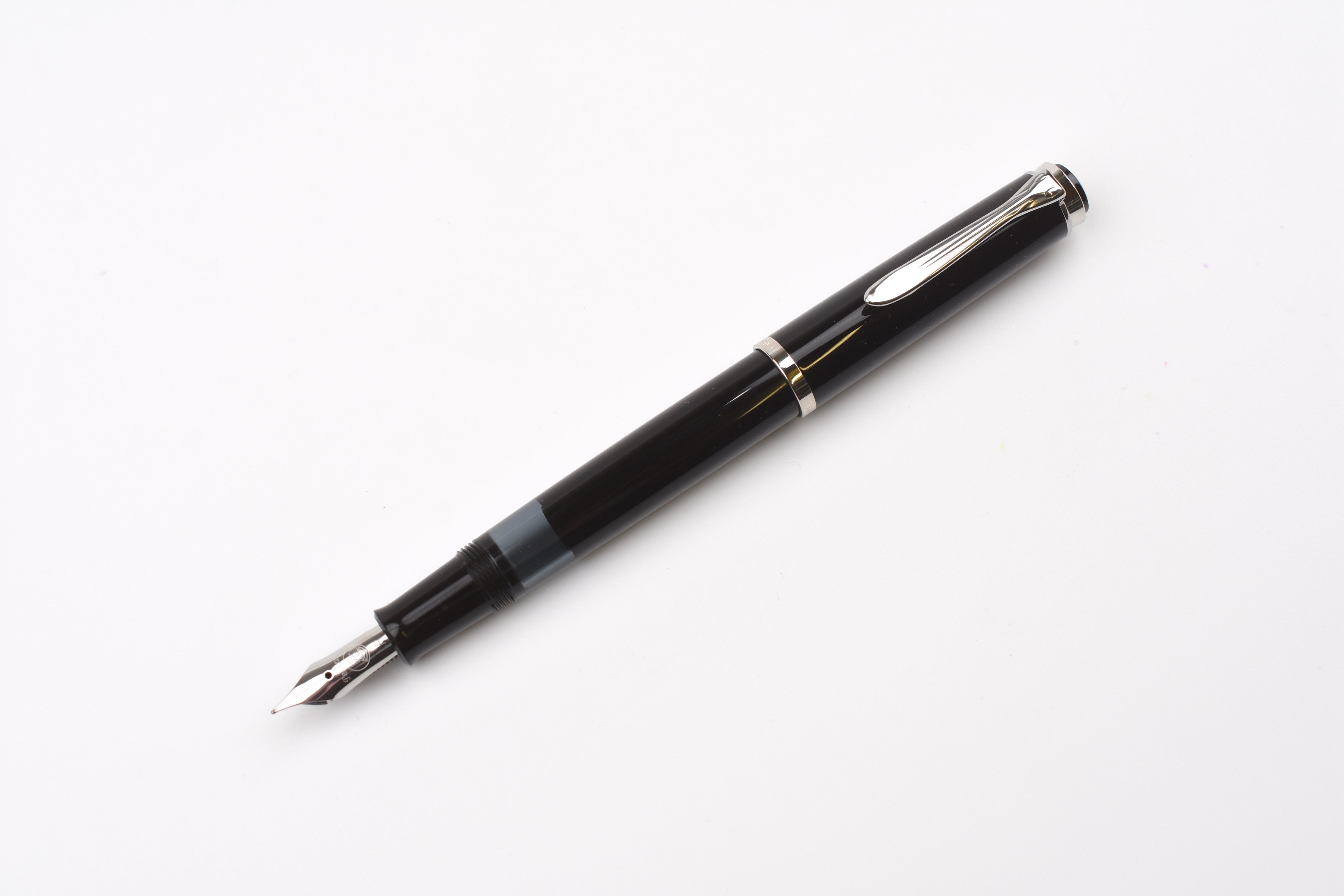 Pelikan M205 Fountain Pen - Classic - Black Silver