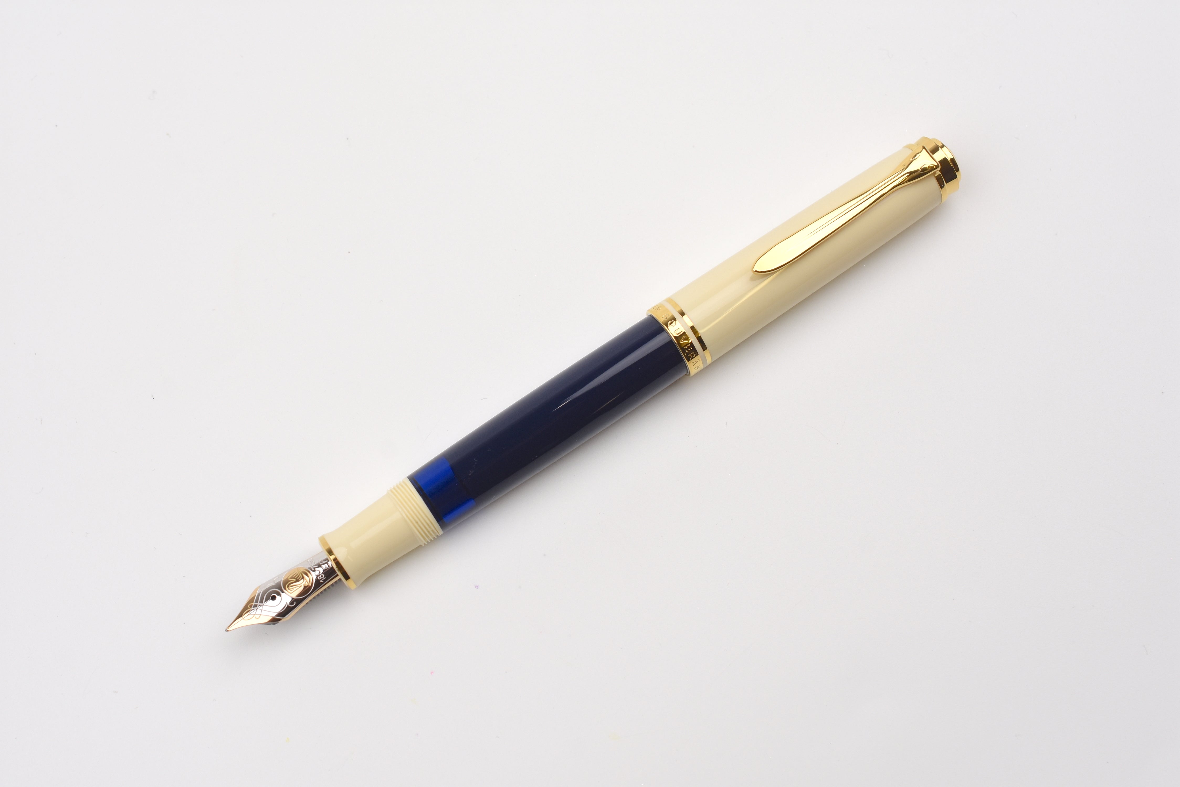Pelikan M800 Fountain Pen - Souverän - Cream Blue - Special Edition