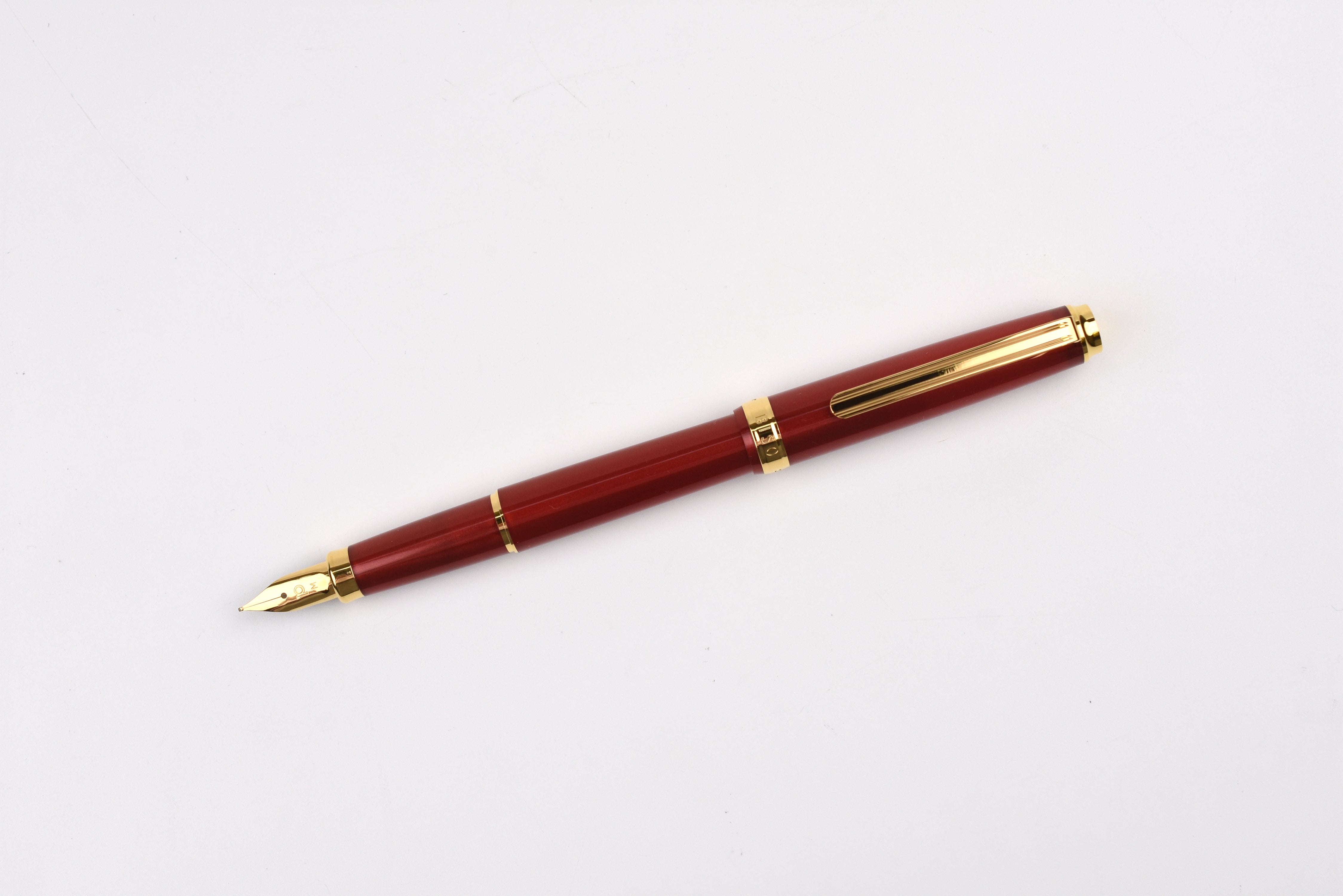 Platinum BISO Fountain Pen - Flame Red