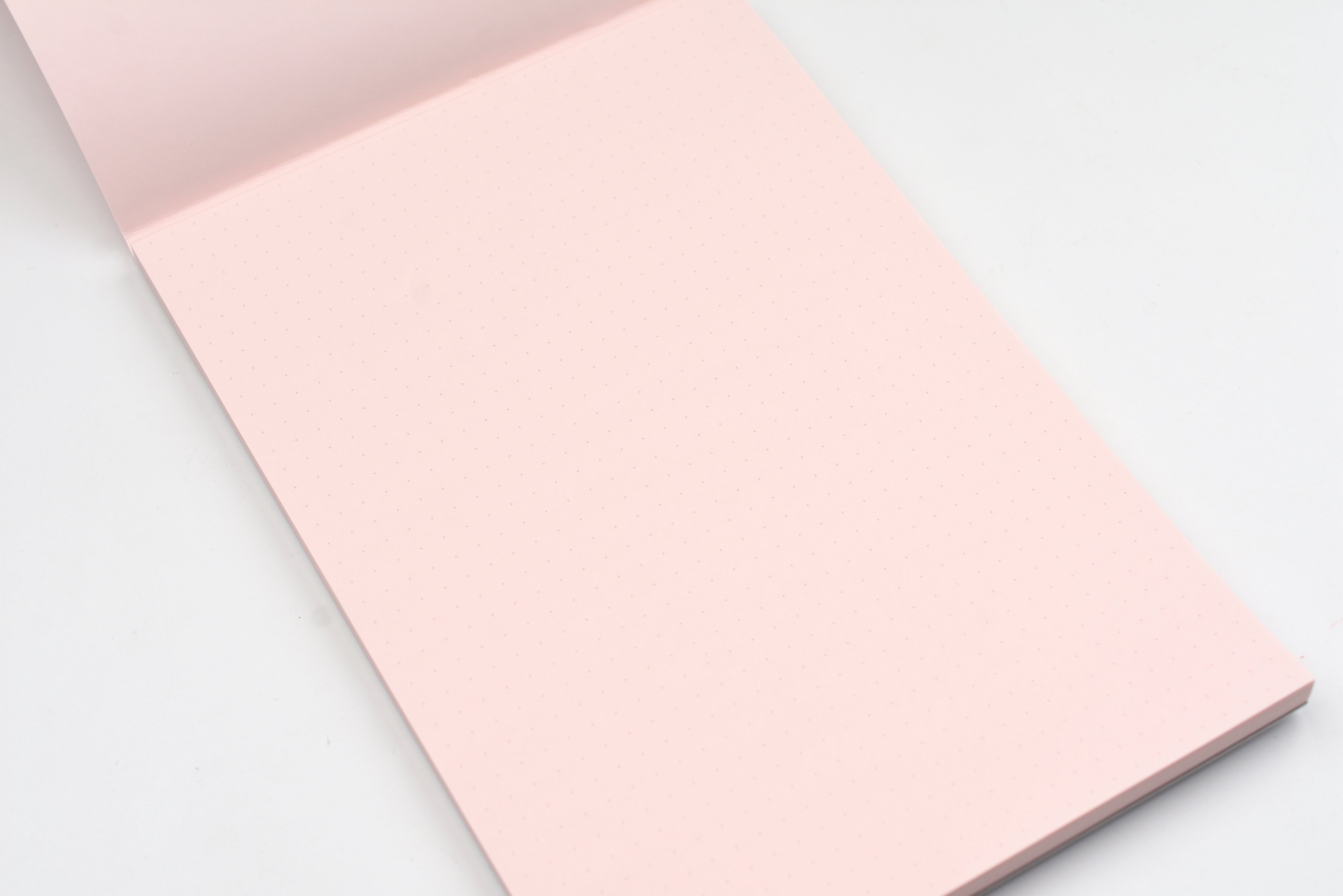 Midori Paper Pad Soft Color - A5 - Dot Grid - Pink