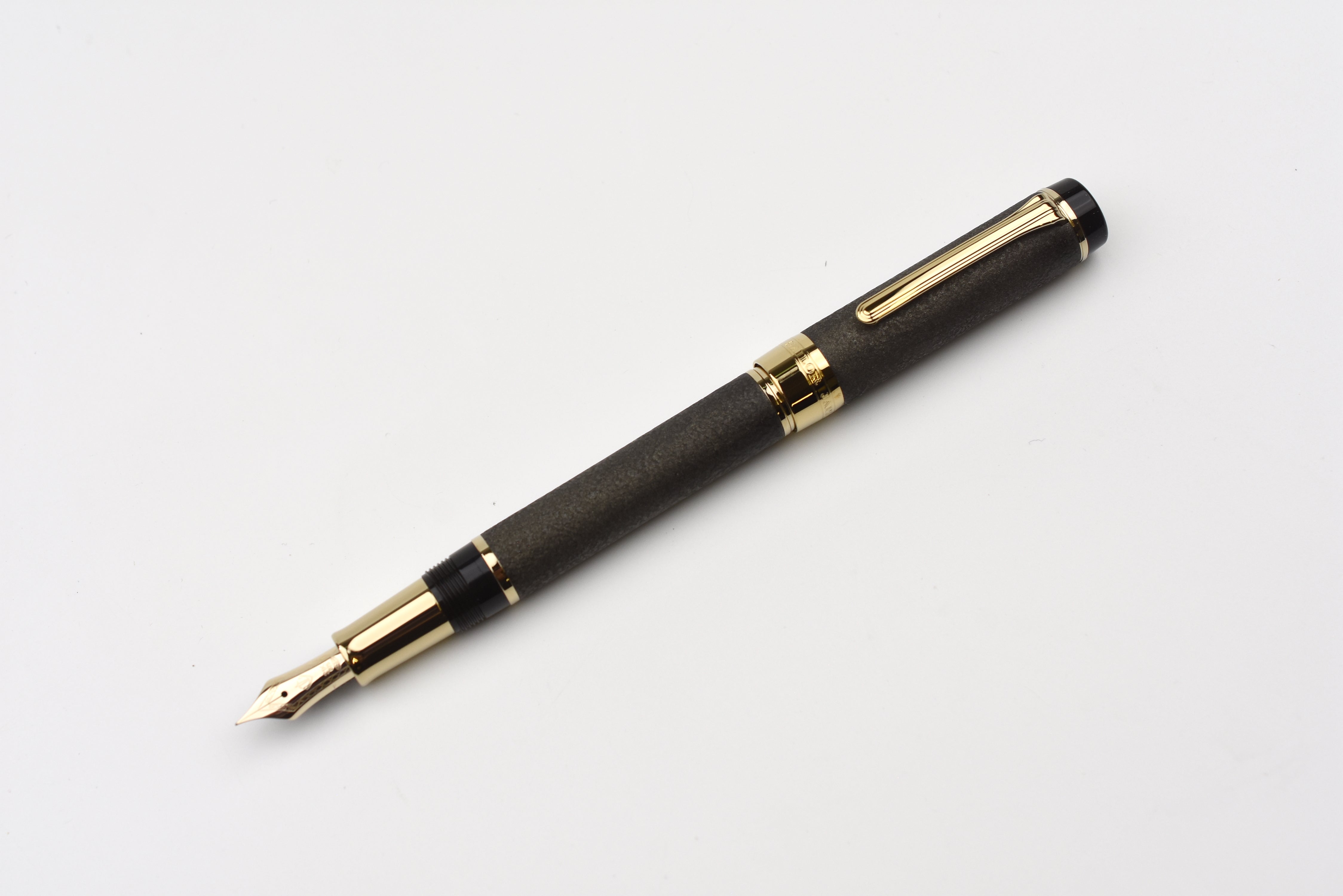 Sailor CYLINT Fountain Pen - Niigata Shikki - Oborogin (Hazy Silver)
