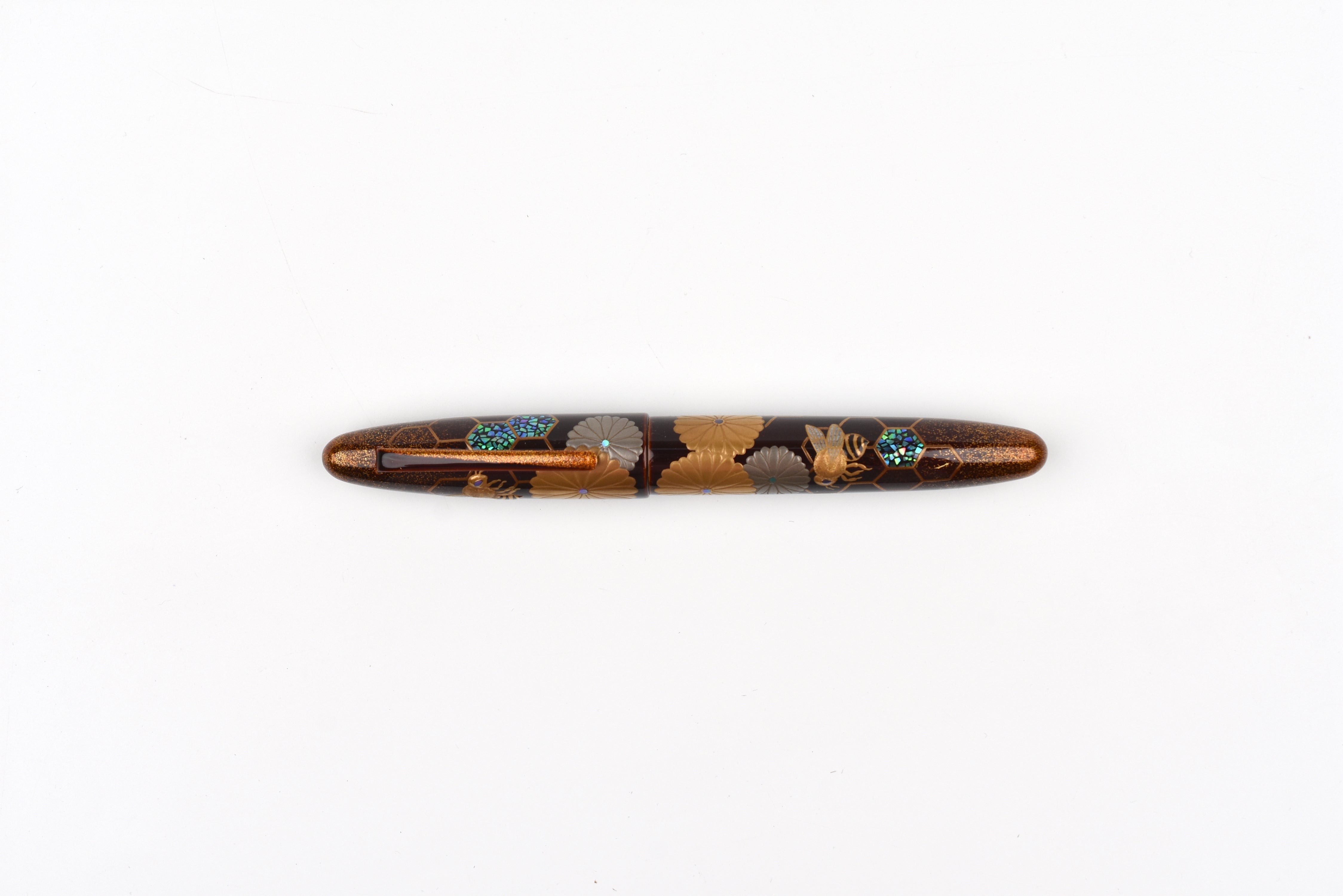Taccia Empress Fountain Pen - Imperial Honeybee - Limited Edition