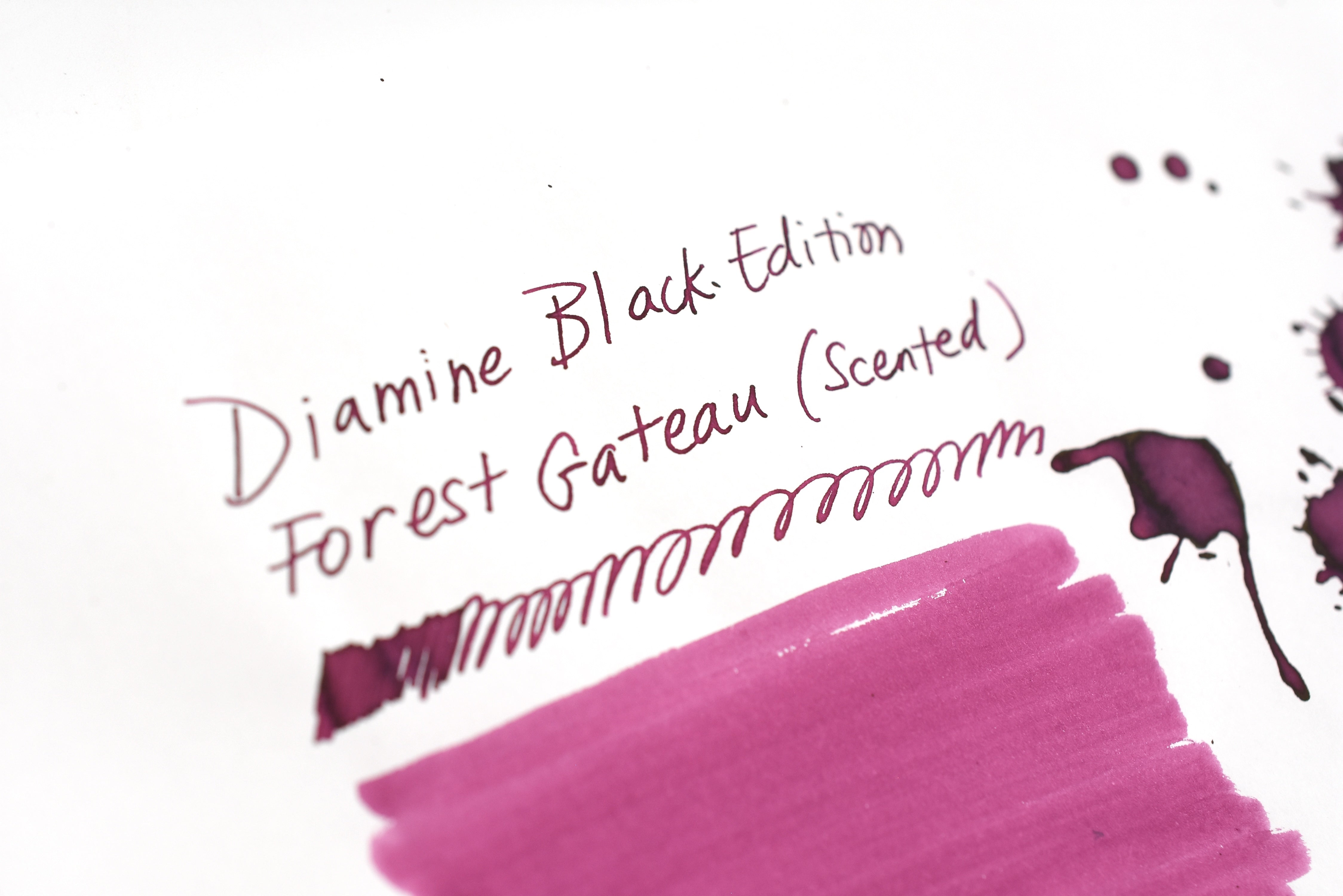 Diamine Black Edition - Scented - Forest Gateau