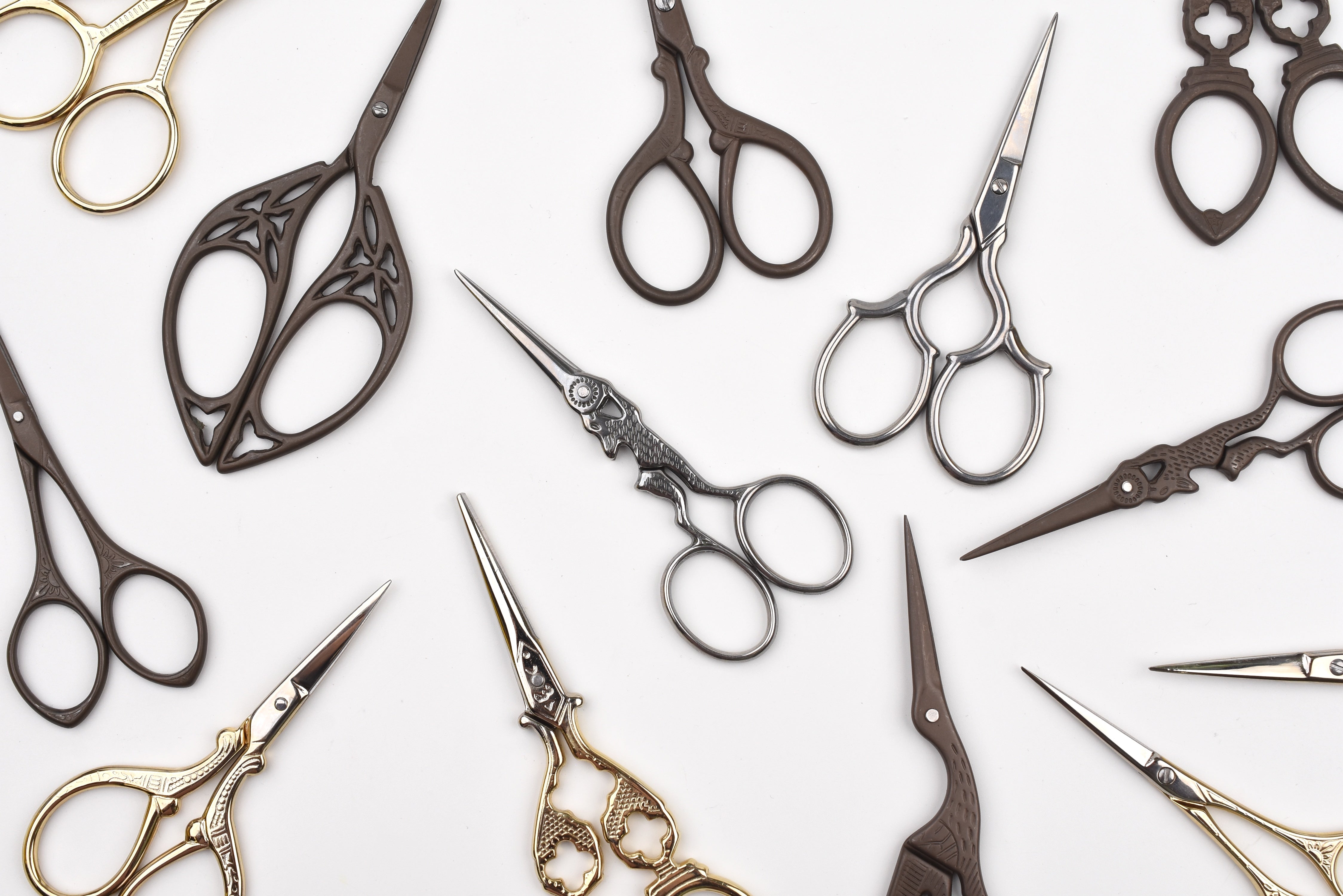 Posh Living Antique-style Scissors