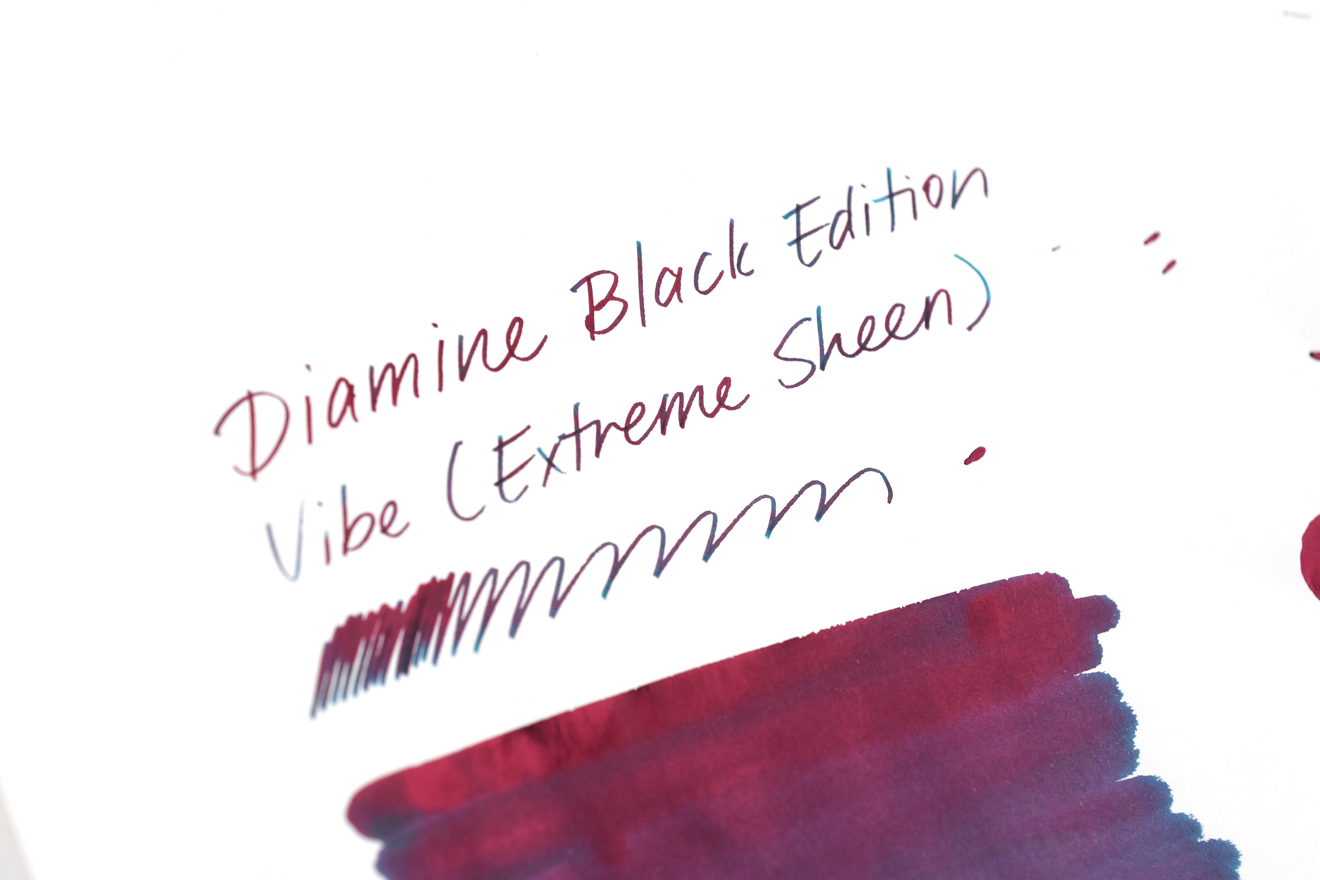 Diamine Black Edition - Extreme Sheen - Vibe