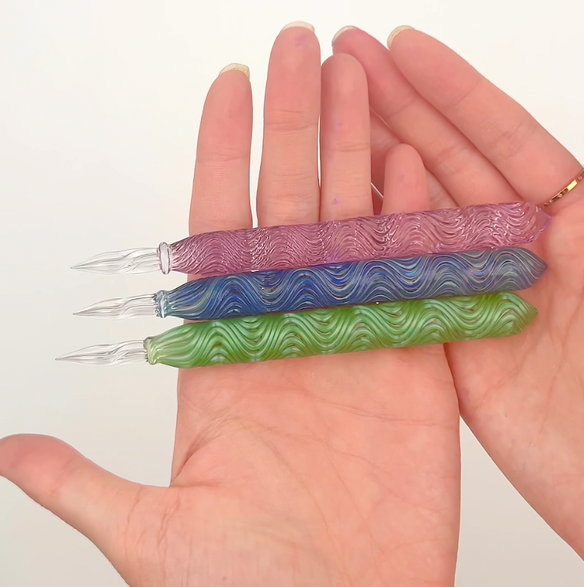 HASE Glass Studio Glass Pen - Ripples
