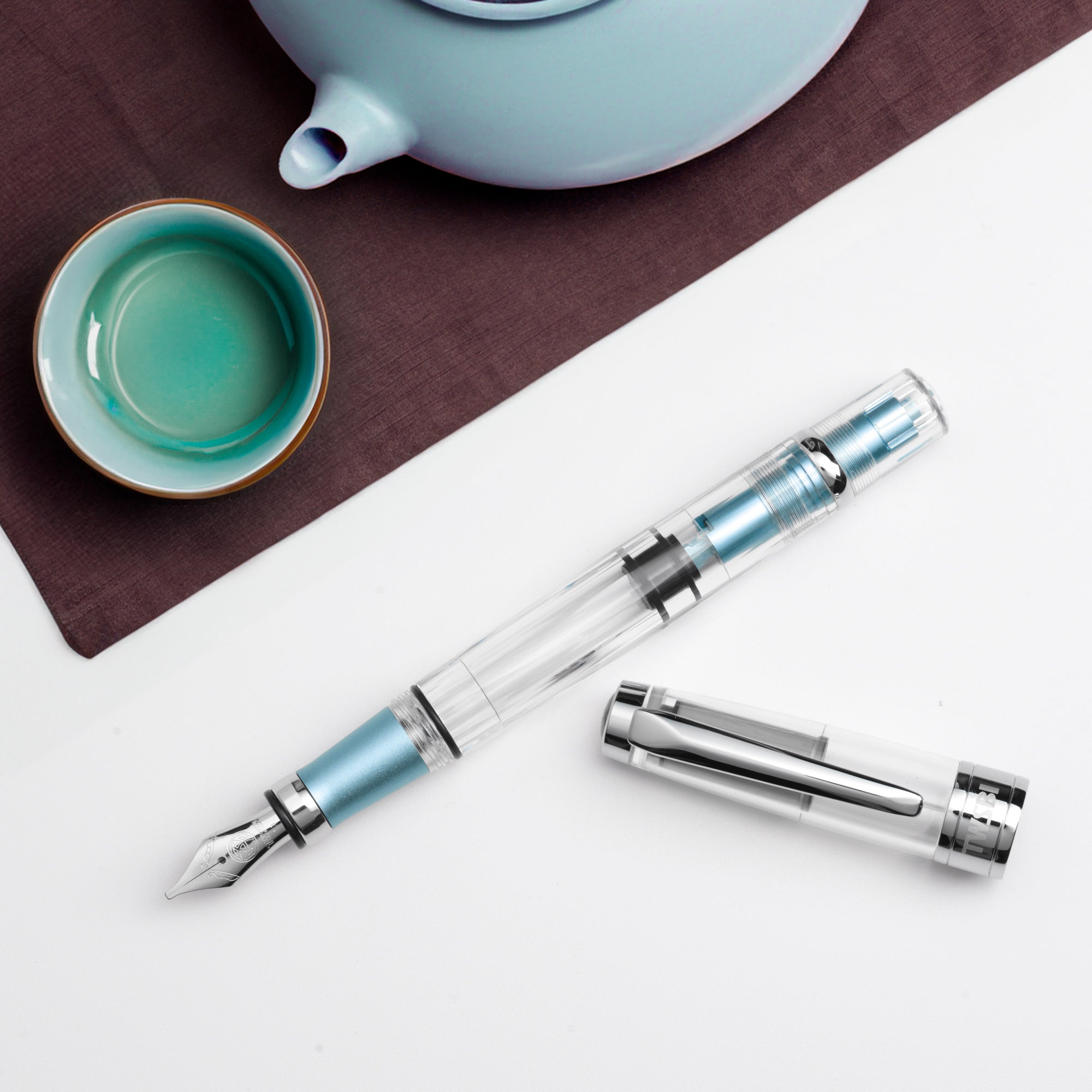 TWSBI Diamond 580AL Fountain Pen - Iceberg