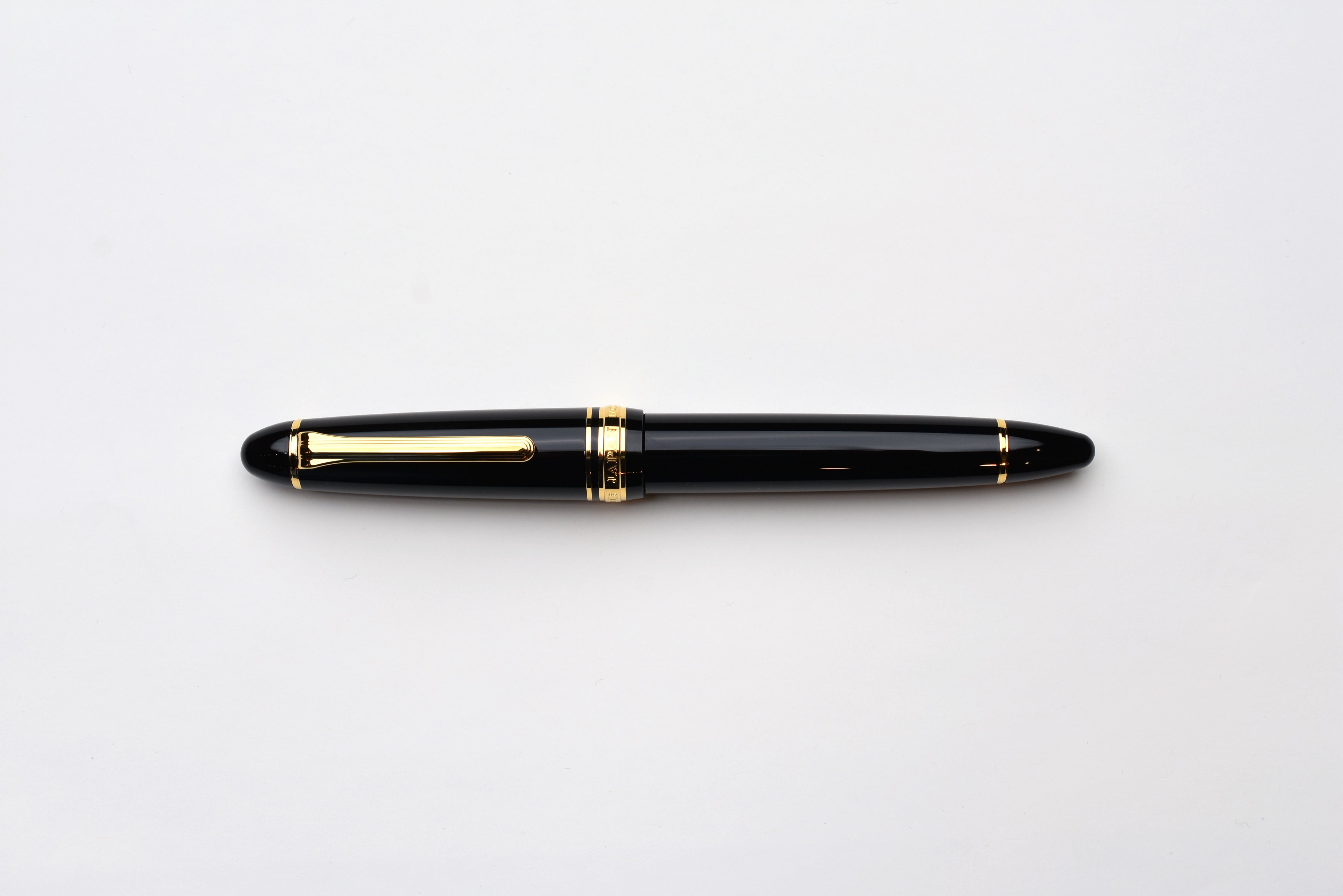 Sailor 1911 Large - Black/Gold Trim