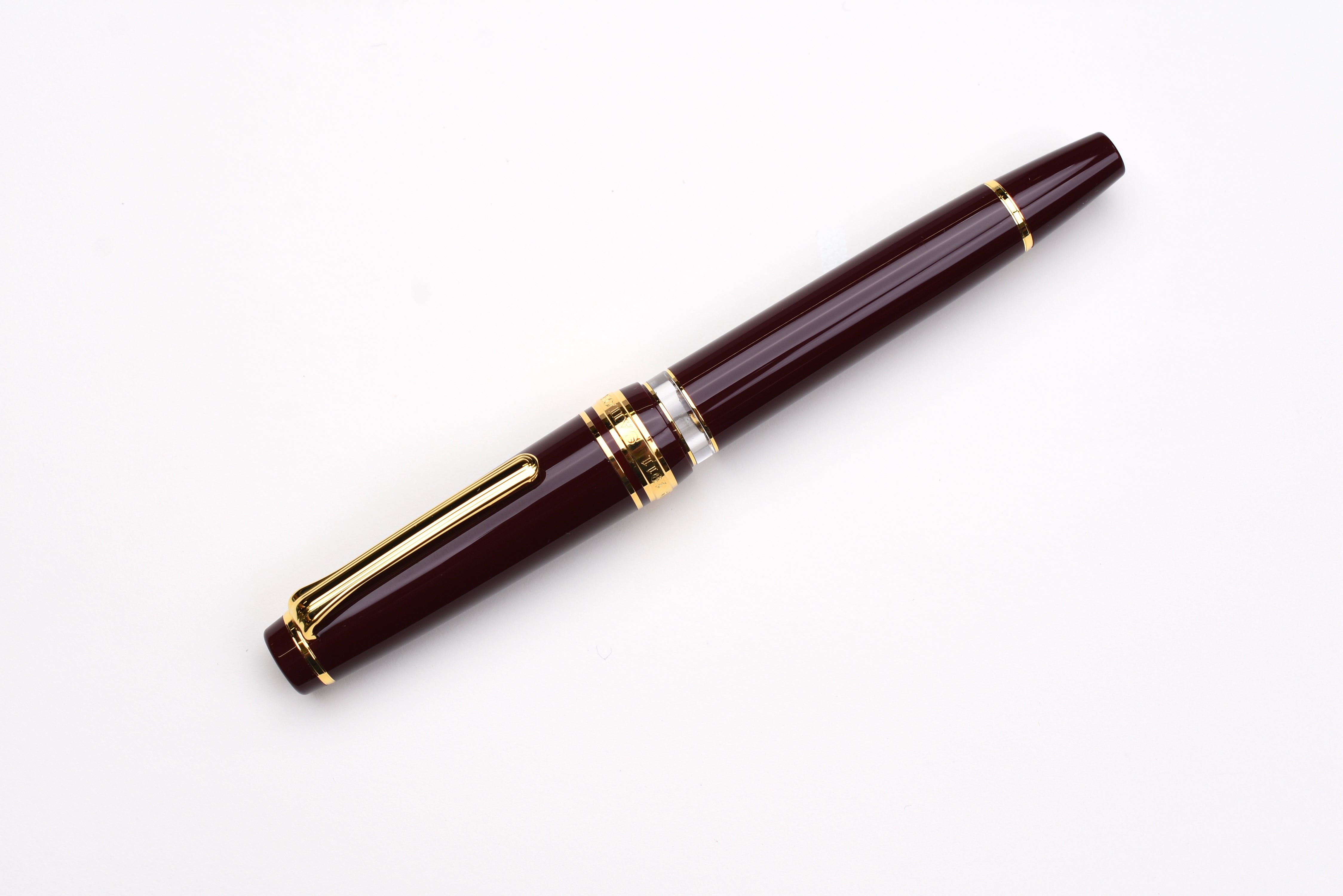 Sailor Pro Gear Realo Fountain Pen - Maroon/Gold Trim