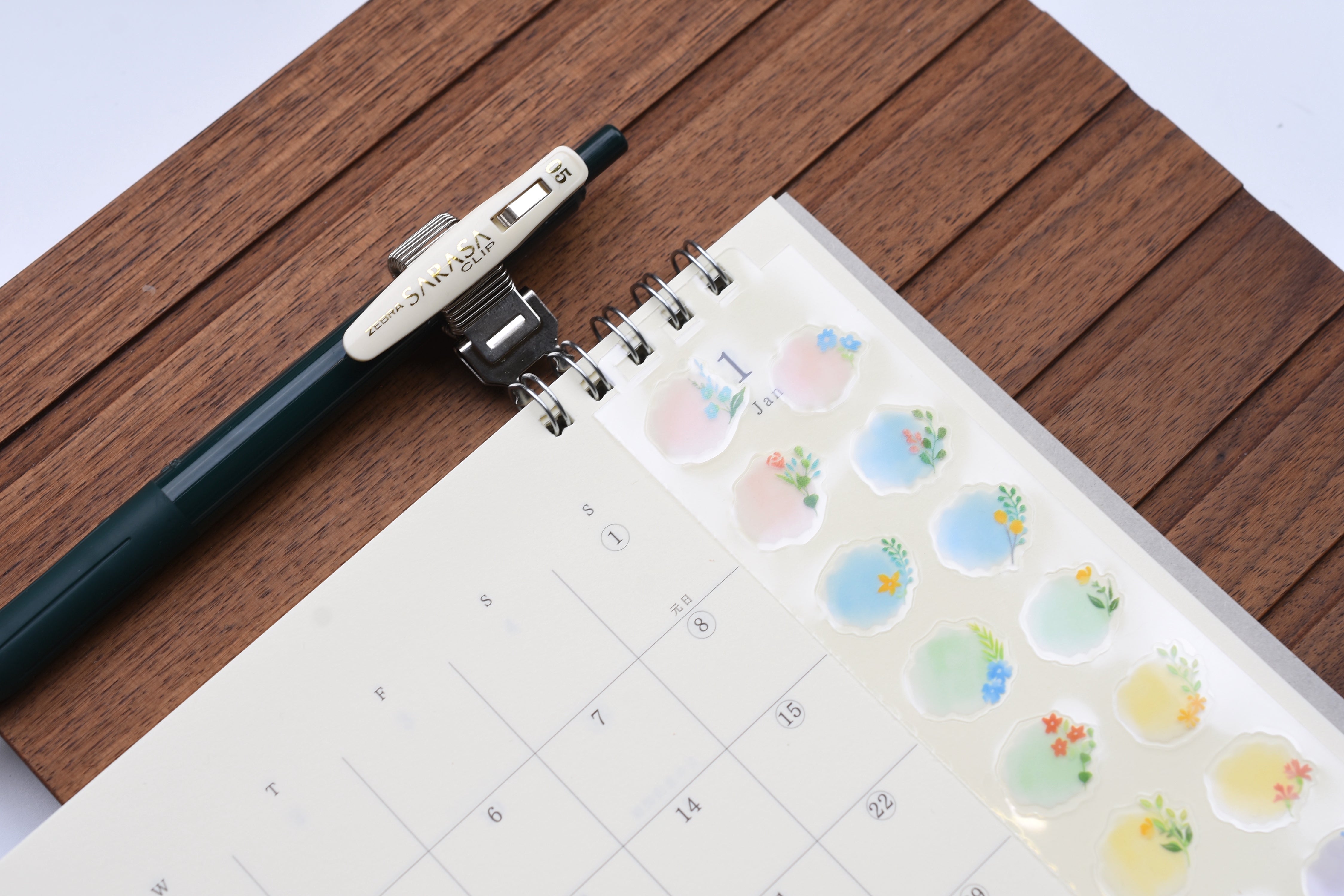 Midori Calendar Penholder